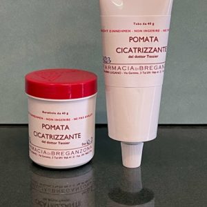 Pomata cicatrizzante